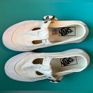 Van’s Mary Jane Style 93 Shoe